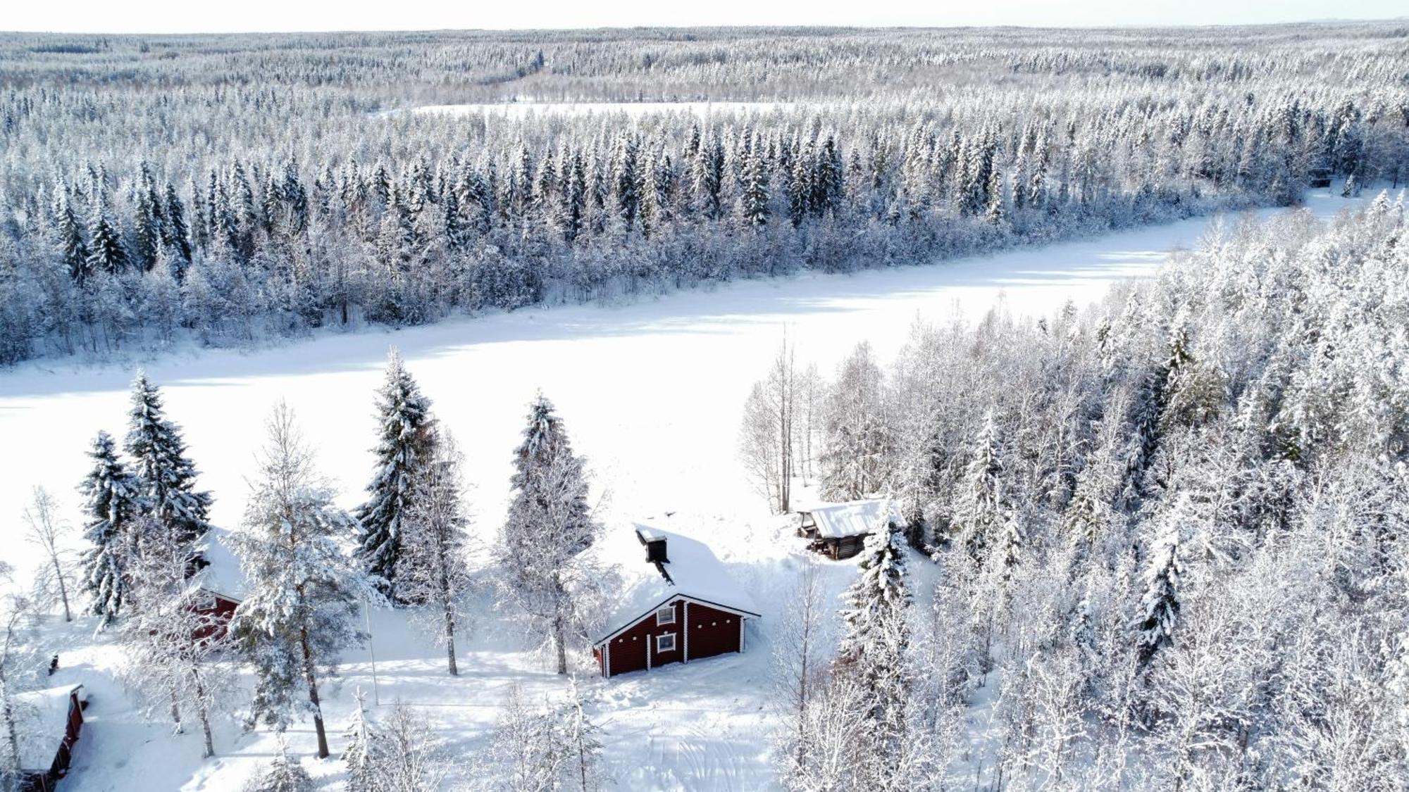 Lapin Villa Hiisi Joen Rannalla Ranua Exteriér fotografie