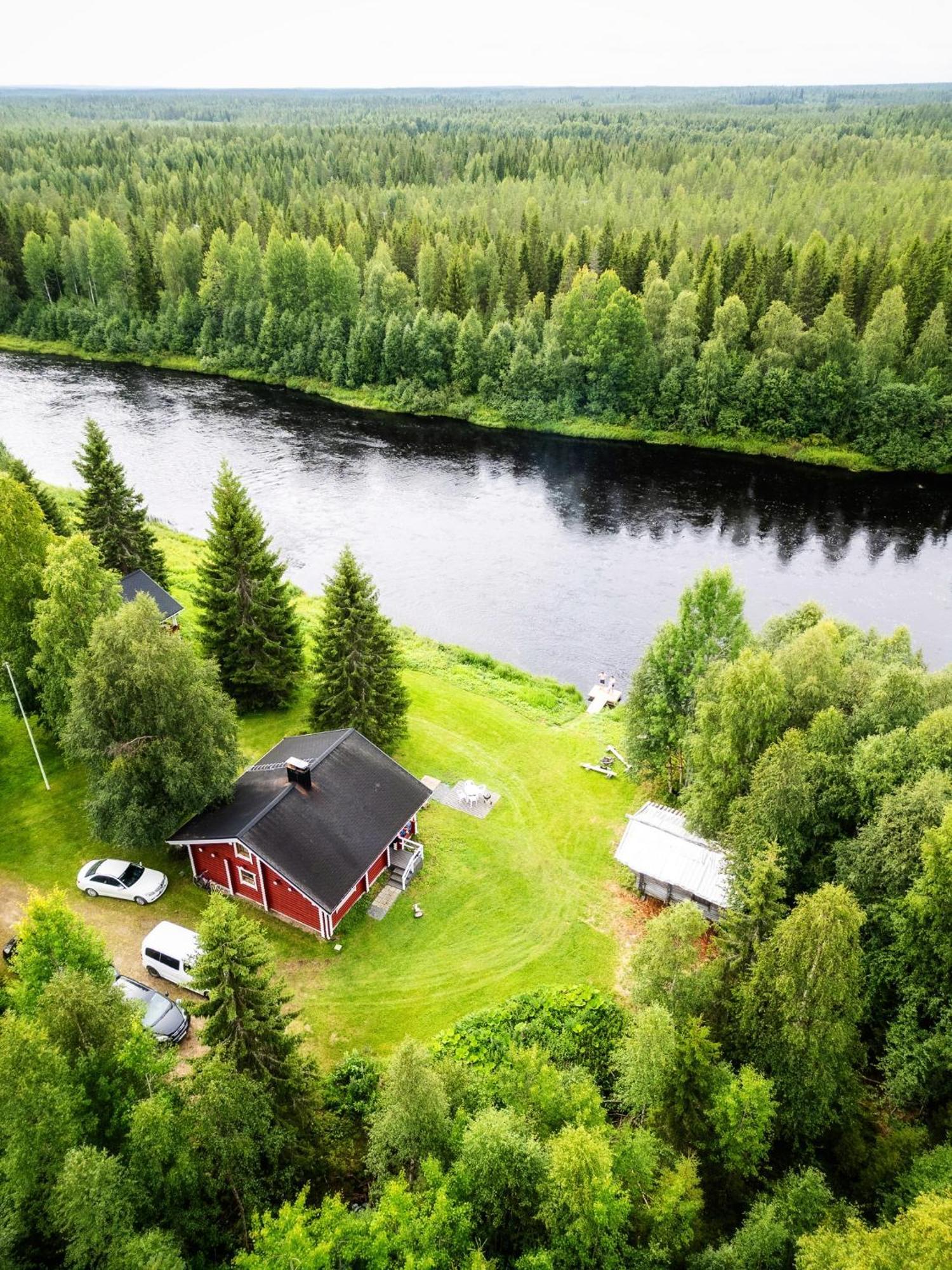 Lapin Villa Hiisi Joen Rannalla Ranua Exteriér fotografie
